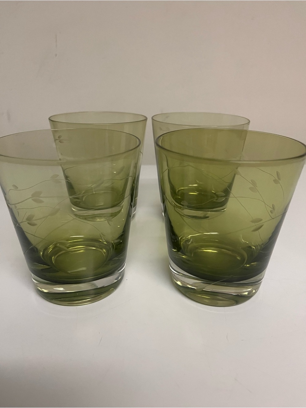Set of 4 Vintage Olive Green Etched Leaf Rocks Glasses Tumblers Mid Century